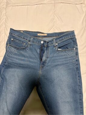Levi's Women's Medium Blue Straight leg Jeans with Rhinestone Detail